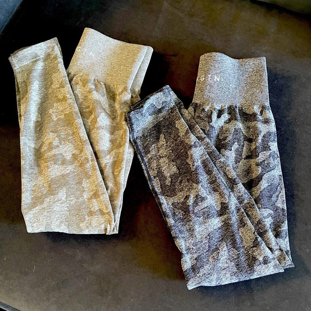 2 pair size small NVGTN camo leggings